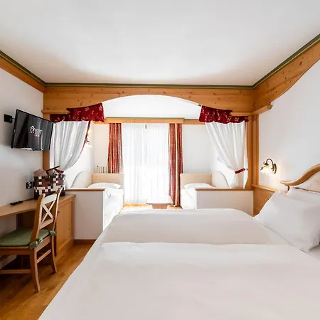 Resort Dolce Casa - Family & Spa Hotel-3